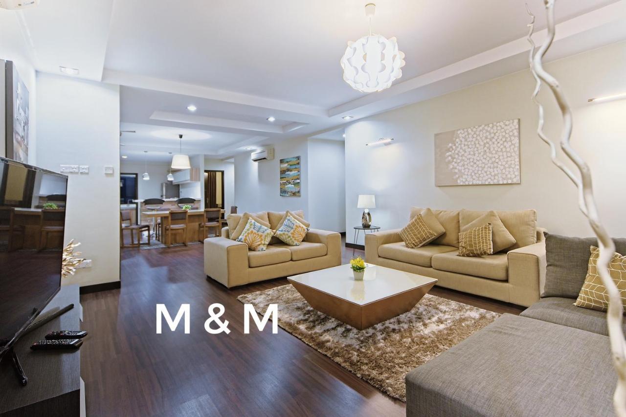 Aa Residen Luxury Condo Homestay 18Mins Walk Tanjung Aru Beach & Golf Course, Not Beach Side Resort Кота-Кінабалу Екстер'єр фото