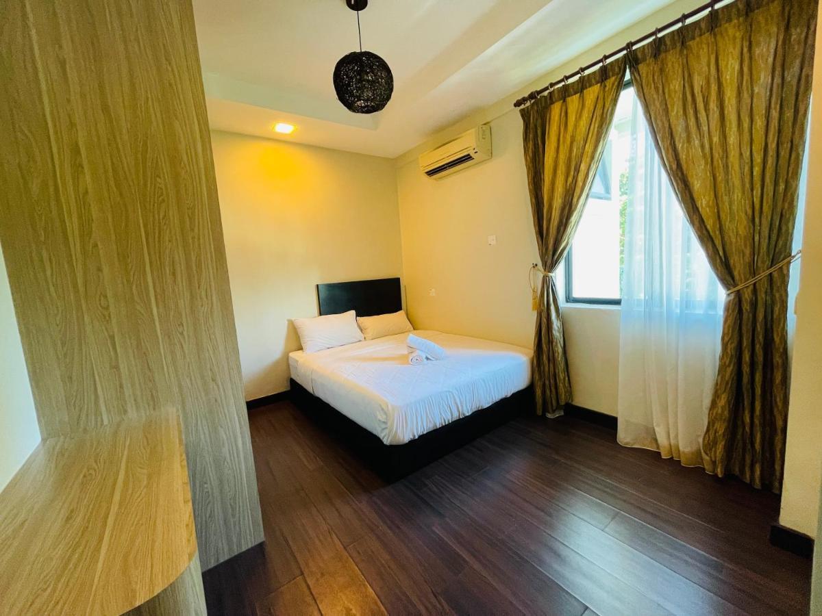 Aa Residen Luxury Condo Homestay 18Mins Walk Tanjung Aru Beach & Golf Course, Not Beach Side Resort Кота-Кінабалу Екстер'єр фото